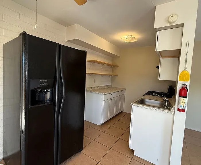 2550 N Park Ave — Photo 5
