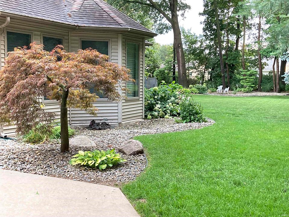 1766 Cobblestone Blvd, Elkhart, IN 46514 Zillow