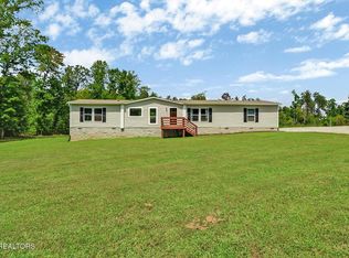 1638 Ryan Rd, Crossville, TN 38571