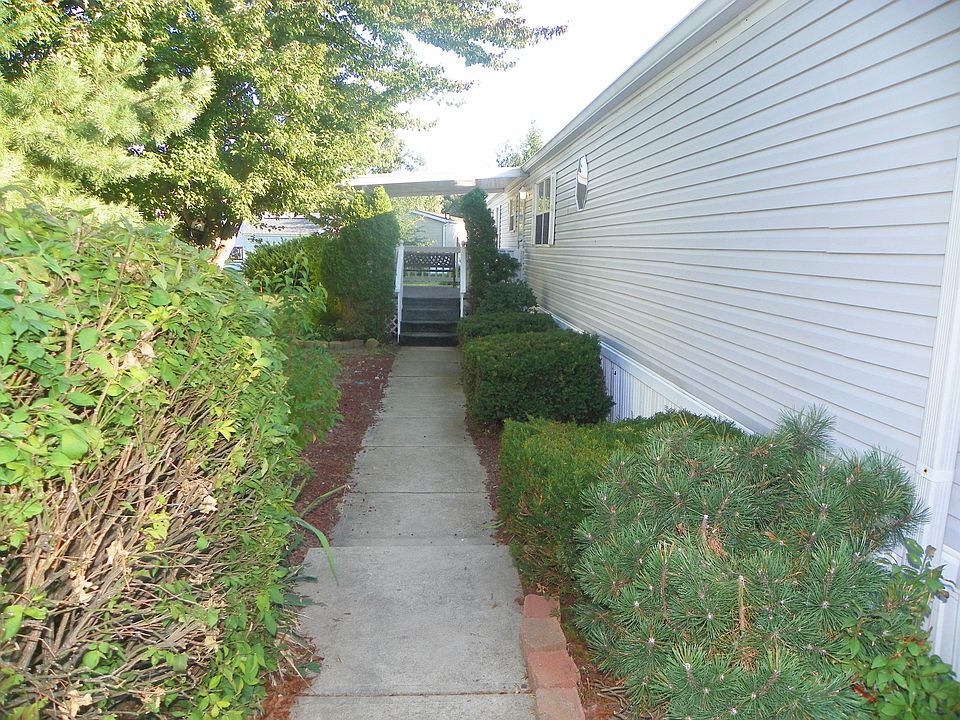 1st image of 8721 Wallstreet Dr