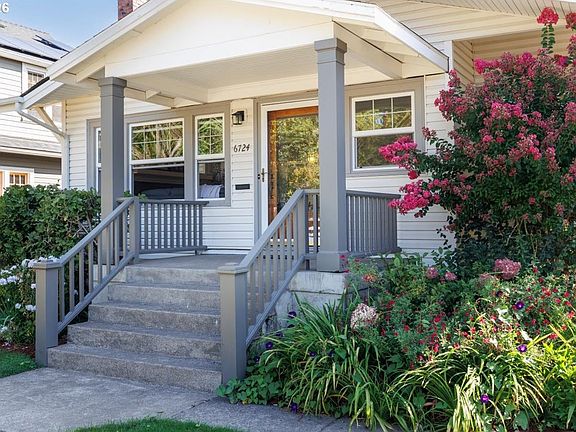 4th image of 6724 SE 18th Ave