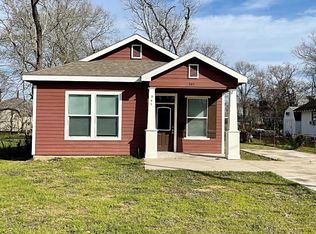 945 Fulton Ave, Beaumont, TX 77701