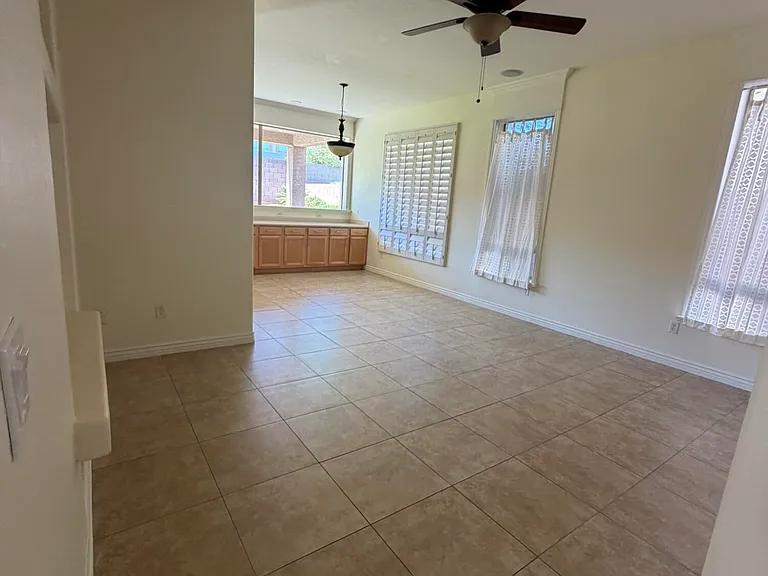 7464 E Odessa Cir — Photo 11