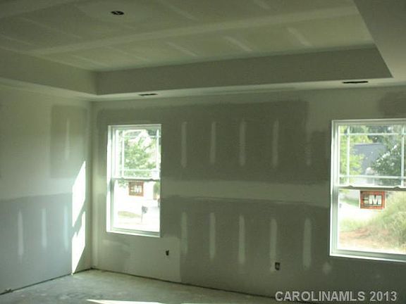 4th image of 13025 Hasleywood Dr