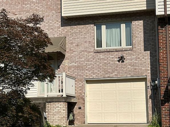 313 Clavale Dr