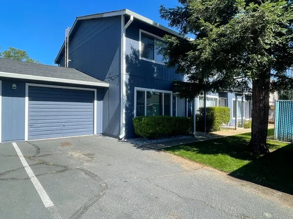 1106 Layton Road, 1106 Layton Rd APT I, Redding, CA 96002