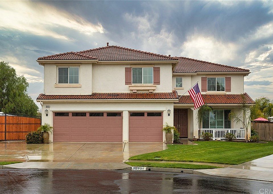 1st image of 33721 Poppy Ln