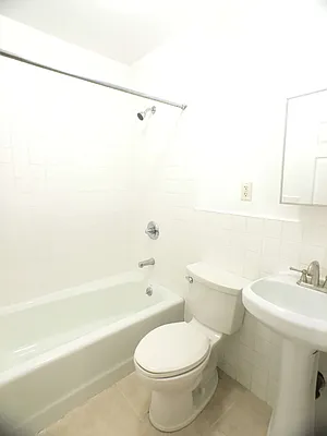 Rented by Safeguard Realty Management | media 42