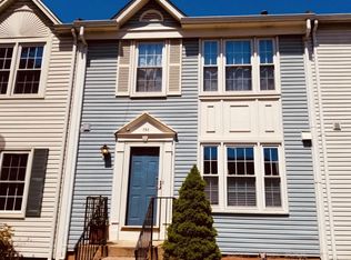 752 Cherry Tree Ln, Warrenton, VA 20186