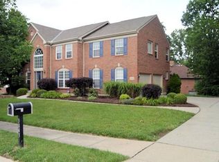3843 Spring House Ln, Cincinnati, OH 45217