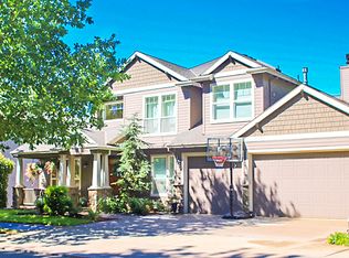 23004 Bland Cir, West Linn, OR 97068
