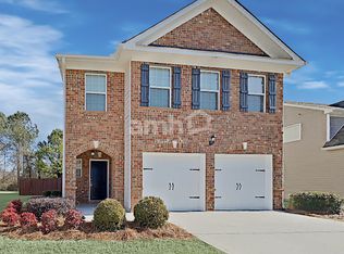 3400 Gardenside Dr, Loganville, GA 30052