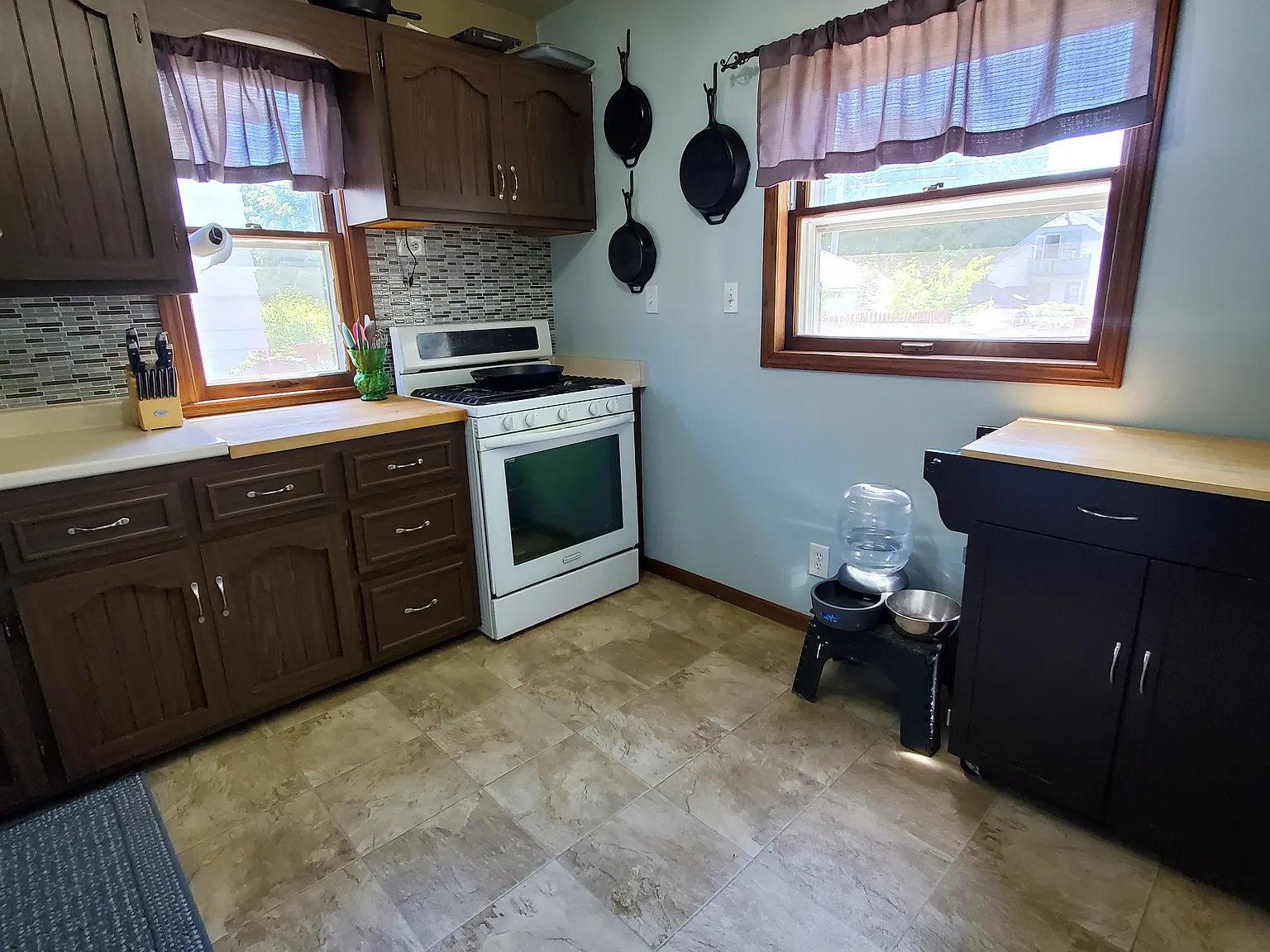 Gorgeous 3bed/2bath West Allis Sf Home — Photo 3
