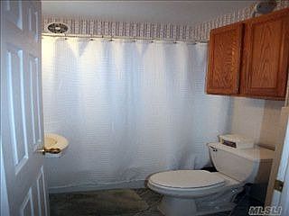 3rd image of 43 Stowe Ave
