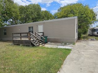 385 Gallagher Rd, Mc Queeney, TX 78123