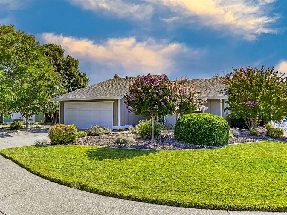 1st image of 7815 Casa Bella Way