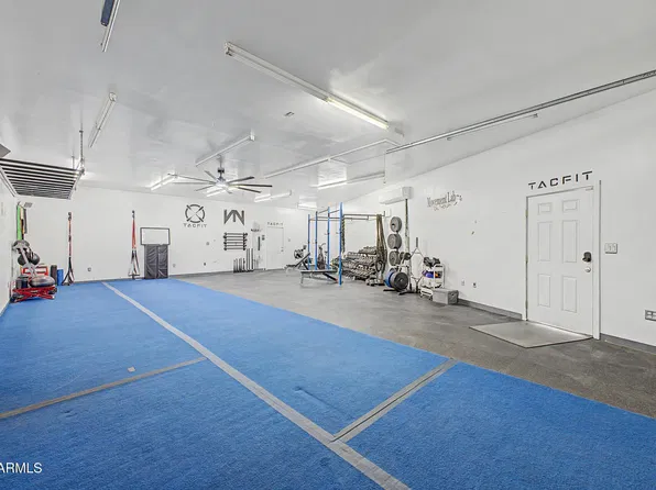 321 W MESQUITE Street, Chandler, AZ 85225