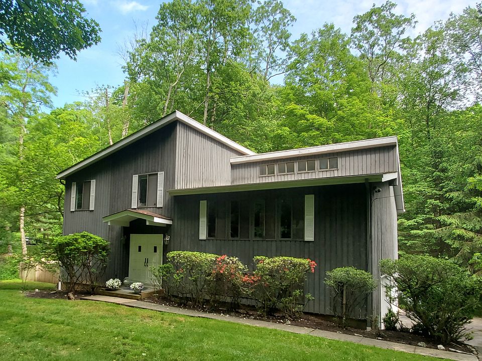 House Front.jpg