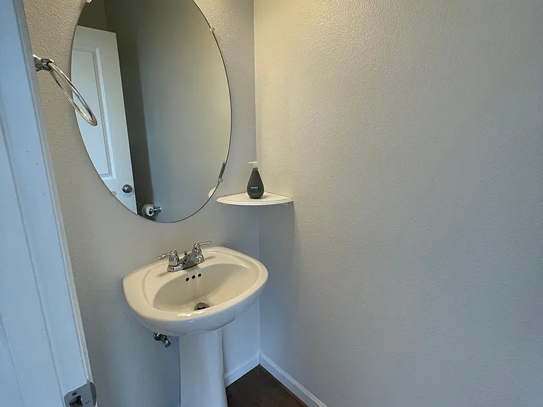 12822 SE 155th Ave — Photo 7