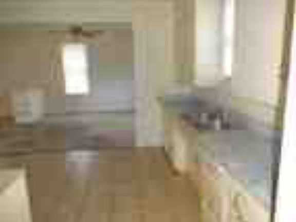 3rd image of 506 Shaw Ave