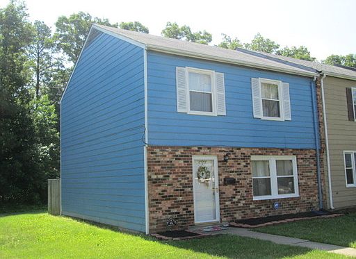 1st image of 456 Woodpost Dr