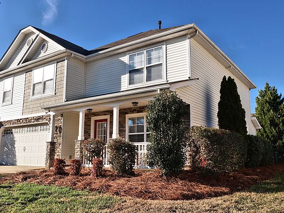 2nd image of 104 Farm Springs Dr