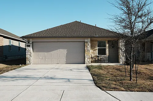 153 Roanwood Dr Photo 1
