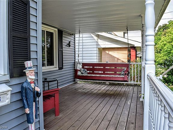 4th image of 423 E Kline St