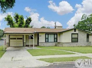 567 Wayside Dr, San Antonio, TX 78213