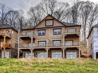 304 Round Lake Cir, Andersonville, TN 37705