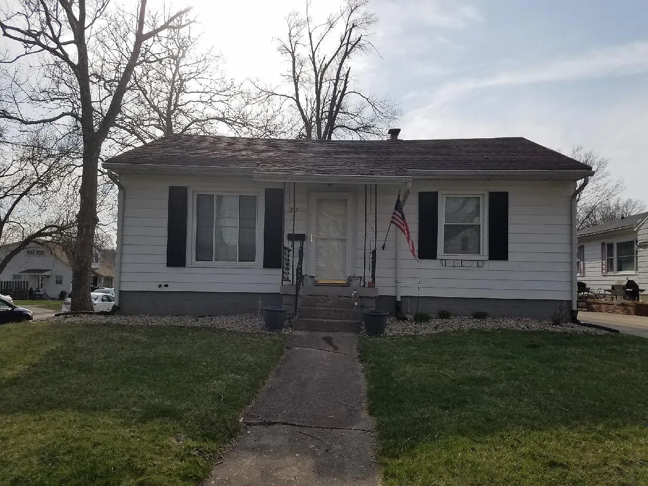817 Bunn St photo 1