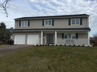 320 Grand Central Ave, Amityville, NY 11701