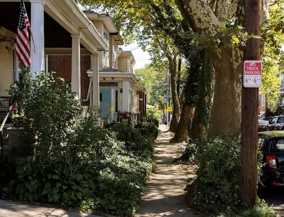 Sidewalk View