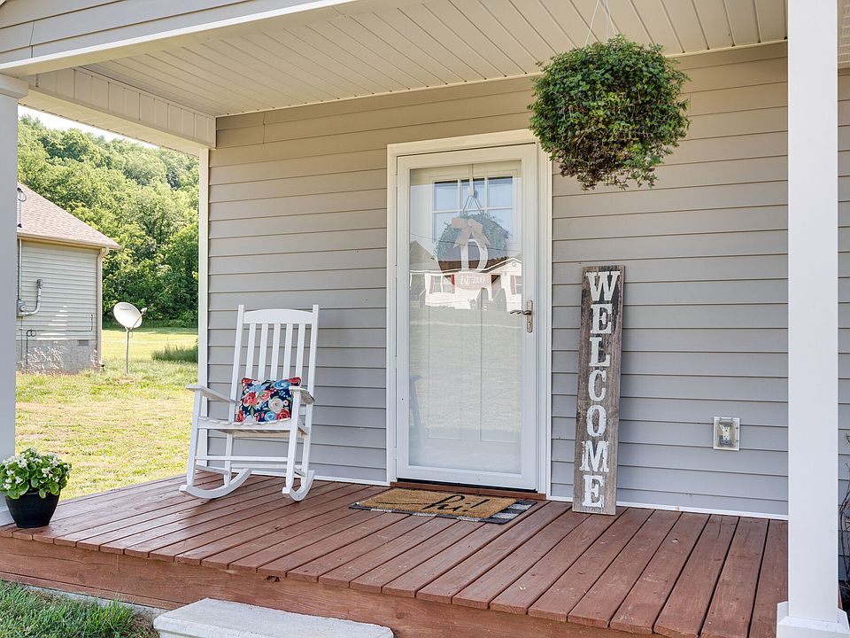 132 Allison Dr Pulaski TN Zillow