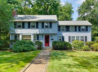 8 Mayfair Rd, Dedham, MA 02026