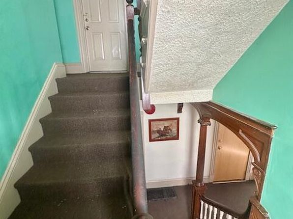 lewiston-maine-448098758 picture