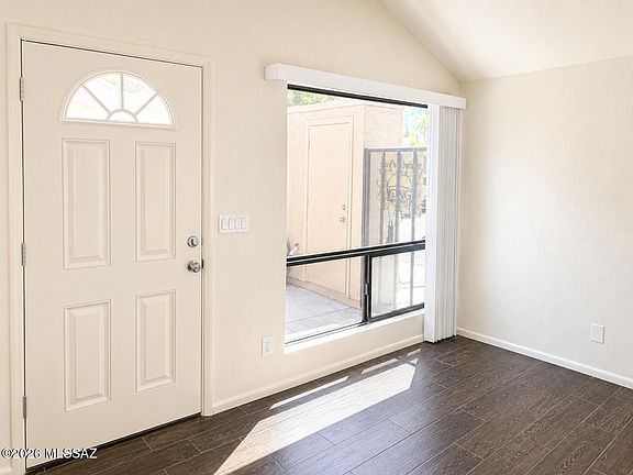 3rd image of 7610 E Callisto Cir