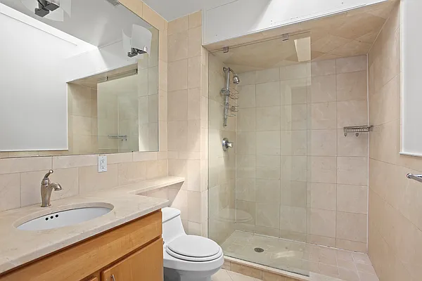 Rented by Compass | media 9