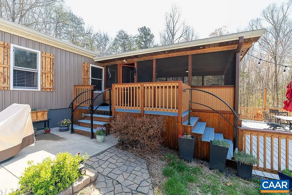 7234 Three Notch Rd photo 1