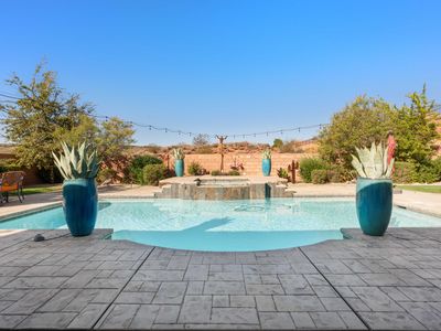 2027 N Overland Trails Dr, Washington, UT, 84780