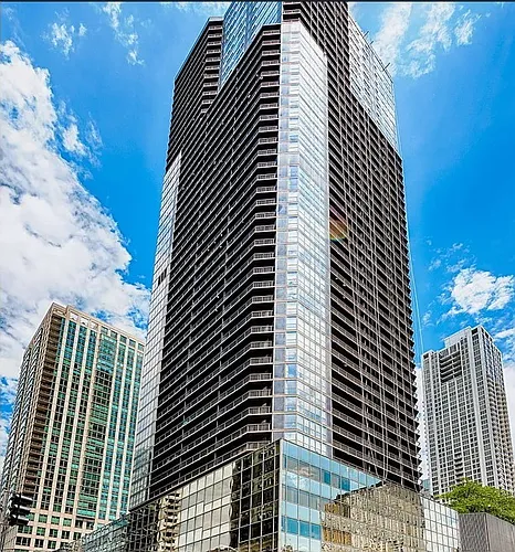 10 E Ontario St #1301 Photo 1