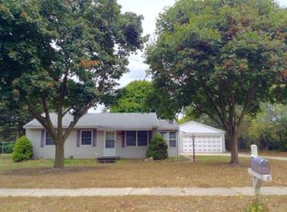 1425 Sunnyside St NE, Grand Rapids, MI 49525