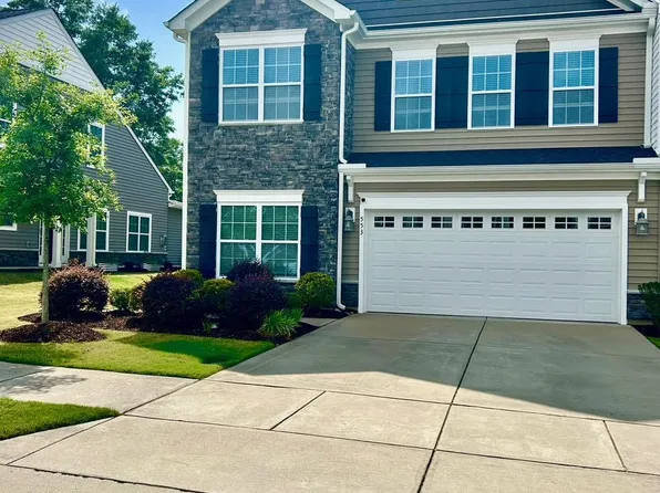 553 Barneswyck Dr, Fuquay Varina, NC 27526