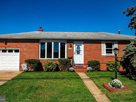 3rd image of 178 Riviera Dr