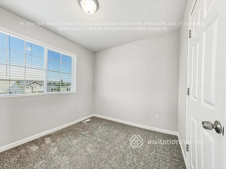 2212 189th St E — Photo 16