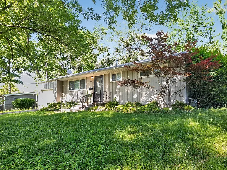 7821 Birch St — Photo 2