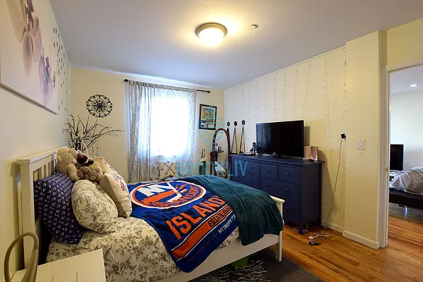 Rented by null | media 51