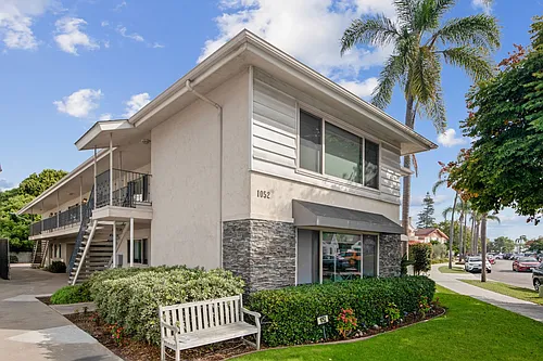 1052 Isabella Avenue Unit #E Photo 1