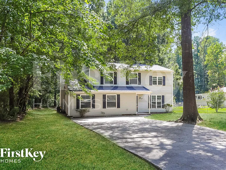 7344 Berkshire Downs Dr — Photo 1