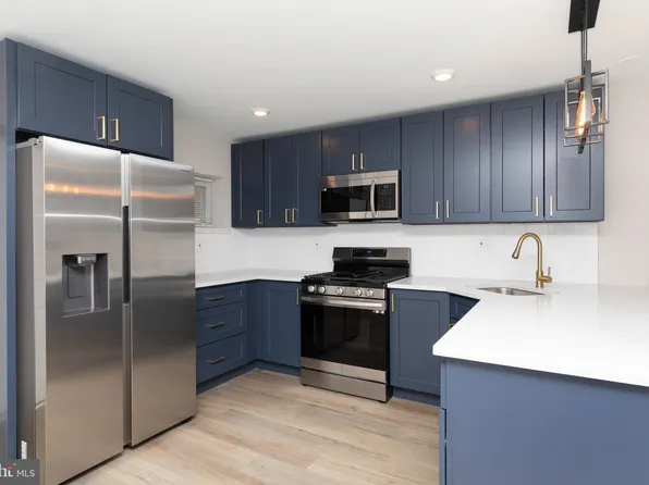 6222 N Gratz St, Philadelphia, PA 19141